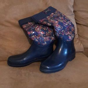 Size 7 navy blue sakroot rain boots